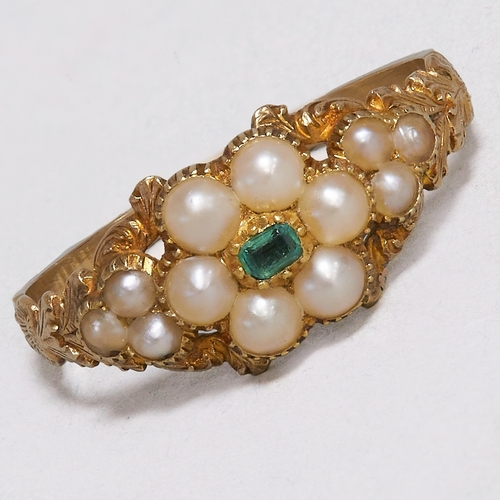 118 - EMERALD AND PEARL CLUSTER RING,
testing high cart gold.
Vibrant emerald.
Pearls with good lustre.
Lo... 