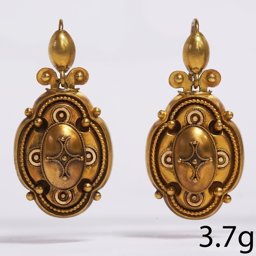 20 - PAIR OF VICTORIAN ETRUSCAN REVIVAL EARRINGS,
3.7 grams, testing 18 ct. gold.
L. 3.1 cm.