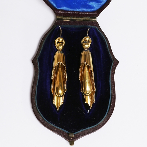 12 - VICTORIAN PAIR OF ETRUSCAN REVIVAL EARRINGS,
7.9 grams, testing high carat gold, (likely 21 ct.).
Th... 