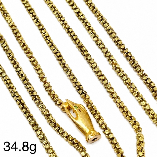 104 - FINE ANTIQUE TRICHINOPOLY CHAIN NECKLACE WITH HAND CLASP,
34.8 grams, testing high carat gold.
Fine ... 