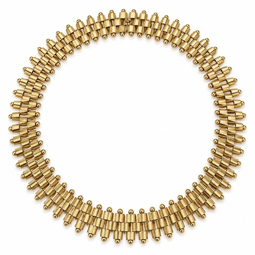 62 - VICTORIAN GOLD NECKLACE,
37.8 grams,
Fine links, supple wearing necklace.
L. Wearable as 38 or 33 cm... 