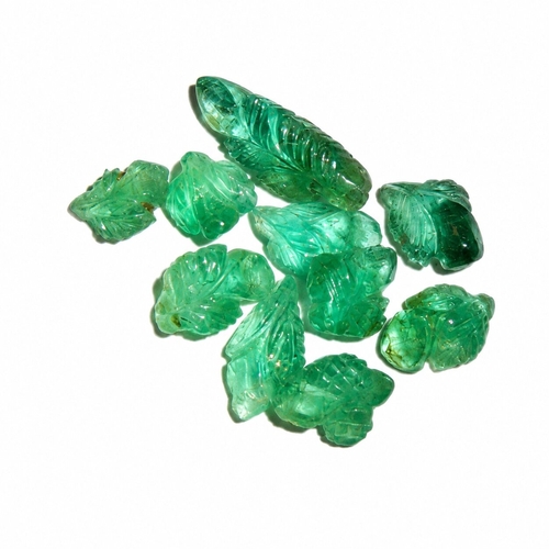 87 - LOT OF CARVED EMERALDS, TOTALLING APPROX.10.02 CT.