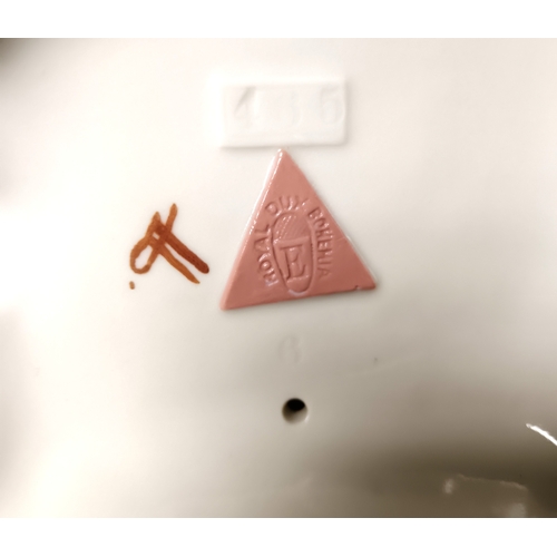 8 - A pair of Royal Dux Bohemia porcelain figures (2)