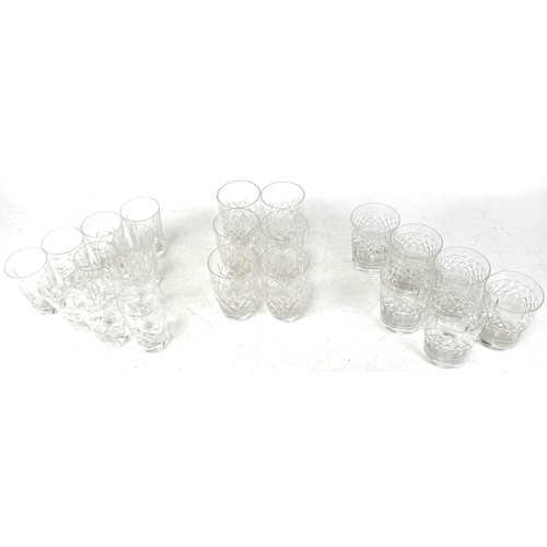 9 - A selection of glass/crystal items including tumbler glasses, jugs and bowls (a lot).