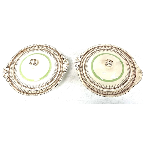 10 - A vintage Solian ware six person dinner service, with assorted serving dishes (a lot)