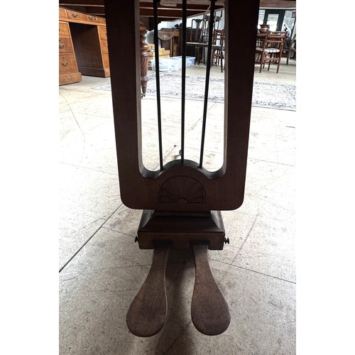 11 - A Victorian Rosewood 7ft Grand Piano by John Broadwood & Sons, serial number 21833, circa 1895. ... 