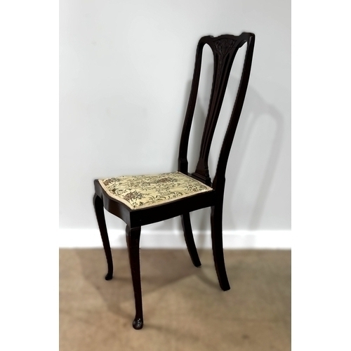 19 - A set of four Queen Anne style dining chairs; and four vintage dining chairs (8)
