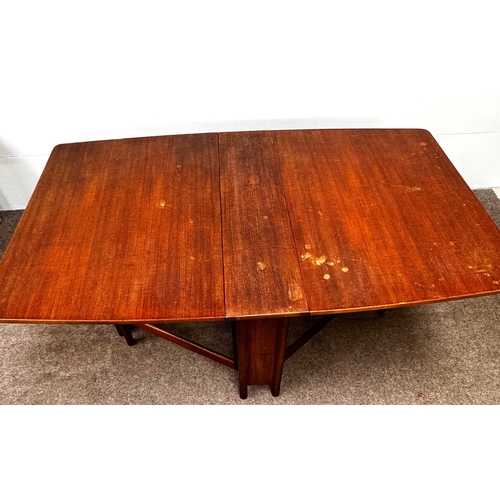 23 - Modern furniture, including a Sutherland style drop leaf table and a side cabinet (2).Table; 73cm,15... 