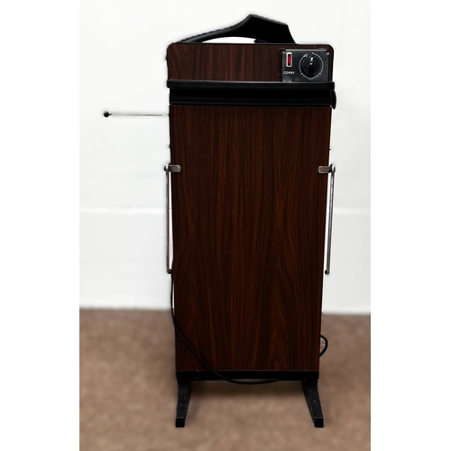 26 - Two modern veneered dressing tables, each with mirrors and a trouser press (3).Darker; 73cm high, 12... 