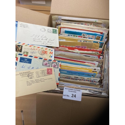 24 - Stamps : Interesting box of Worldwide commercial mail envelopes