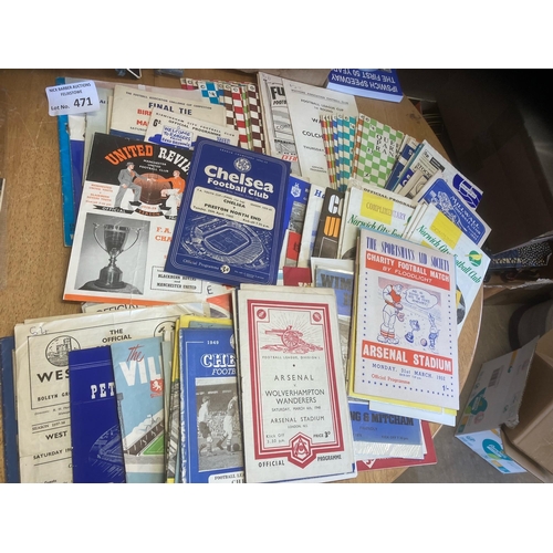 471 - Football : Super lot of progs (150) late 1940s onwards inc Finals, Euro, Intls etc inc Youth Final 1... 