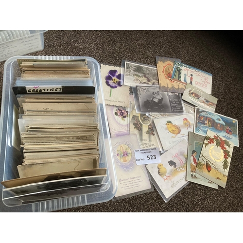 523 - Postcards : Mixed box of 300 approx cards a nice lot of vintage greetings cards - along with a good ... 