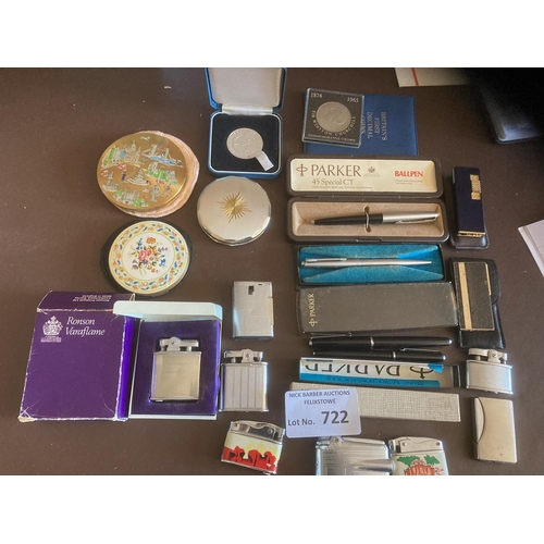 722 - Collectables : Interesting lot includes compacts (inc enamels), pens, coins, lighters inc Ronson, Ca... 