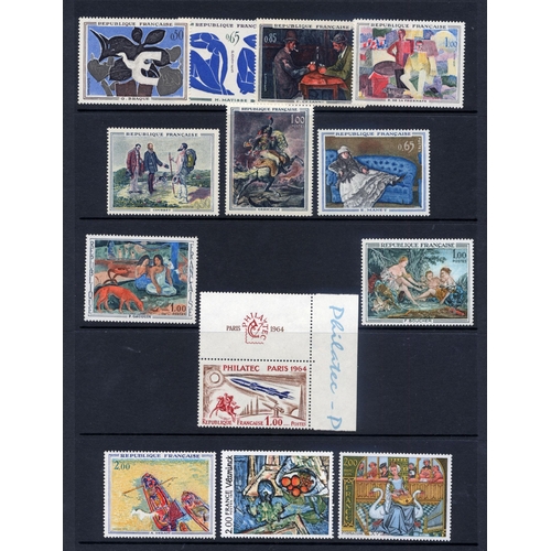 77 - Stamps : FRANCE Good Sel. Incl Airs of 1946 ,1954 (Cat £425), 1957 and 1966 also Ader overprint of 1... 