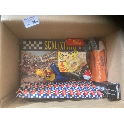 388 - Diecast : Heavy good box of vintage Scalextrix boxed & extras & Triang R3E Railway Set & other boxed... 