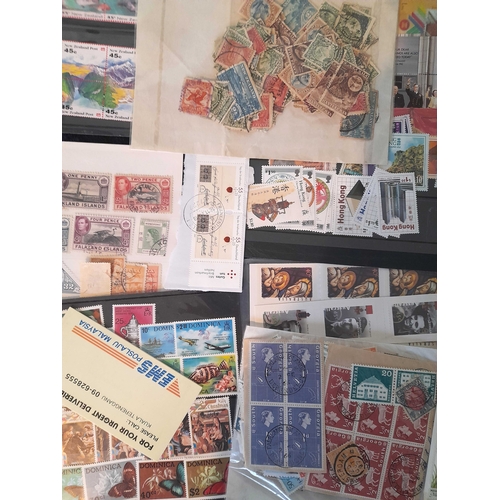 29 - Stamps : GB & Br.Commonwealth Box containing M/S, Booklets, blocks, Year Packs a few covers and larg... 