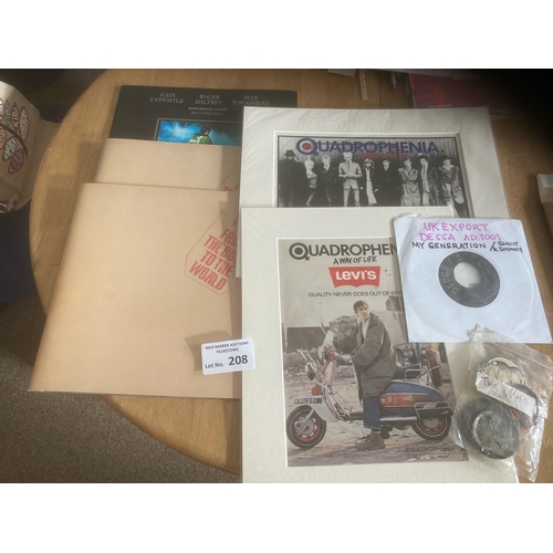 208 - Records : THE WHO related memorabilia inc prints, badges, programmes & rare export 7