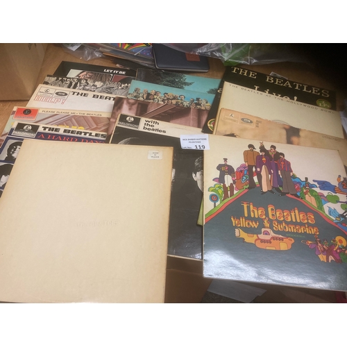 119 - Records : BEATLES - super collection of albums (14) many repress but in good condition inc Yellow Su... 