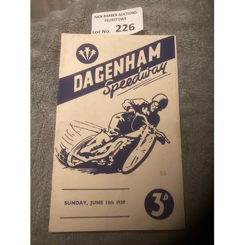 226 - Speedway : Dagenham June Scratch/handicap meeting programme 8 pages 11/06/1939 - good condition