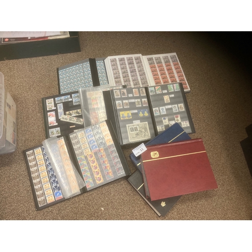 11 - Stamps : GB large collection of used defs/comms in decent stock books volume/duplication (inc 1x emp... 