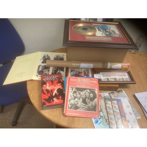 546 - Collectables : Mixed lot of frames - signatures, postcards & some stamps