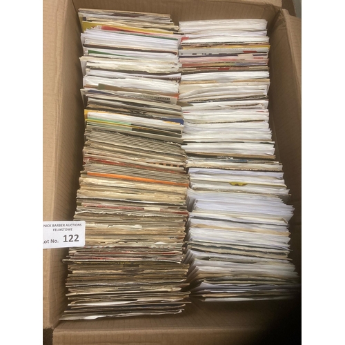 122 - Records : 2 large boxes of mixed 7