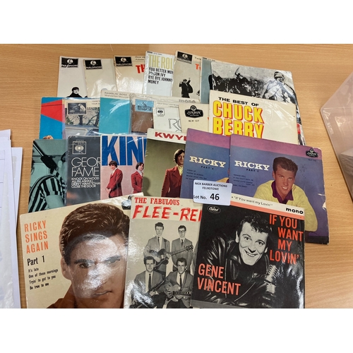 46 - Records : EPs/1960s - collection of 1960s pop & beat inc Kinks, Searchers, R. Stones, Beatles, Berry... 