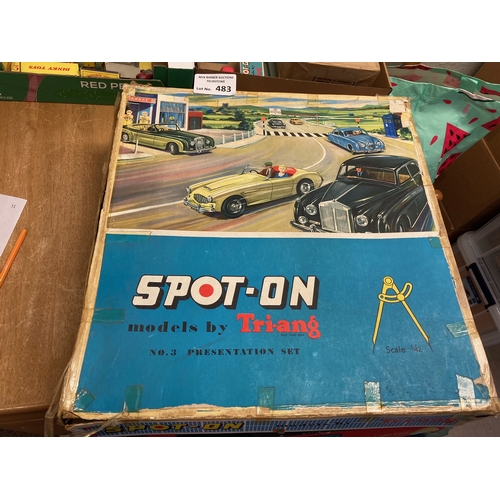 483 - Diecast : Spot-on-Triang No. 3 presentation set boxed - box seen better days but cars/truck everythi... 