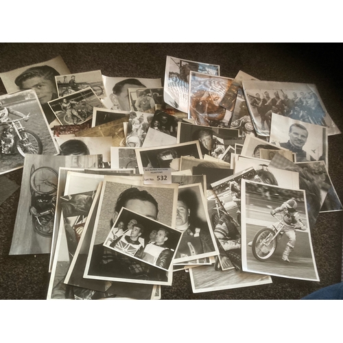 532 - Speedway : Photographs mostly b/w 1960s/70s photos many larger size 8x6 etc - great lot - portrait/a... 