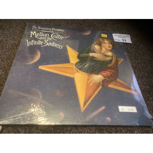 93 - Records : SMASHING PUMPKINS - Mellon Collie And The Infinite Sadness - Virgin 3x album 7243 8165512 ... 