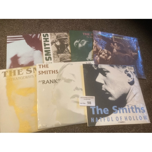 98 - Records : SMITHS - super collection of 10