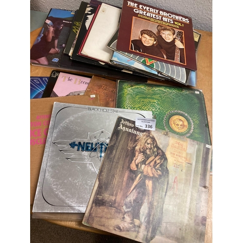 336 - Records : 30+ mainly Rock albums inc Alice Cooper, Jethro Tull, B. Ferry etc