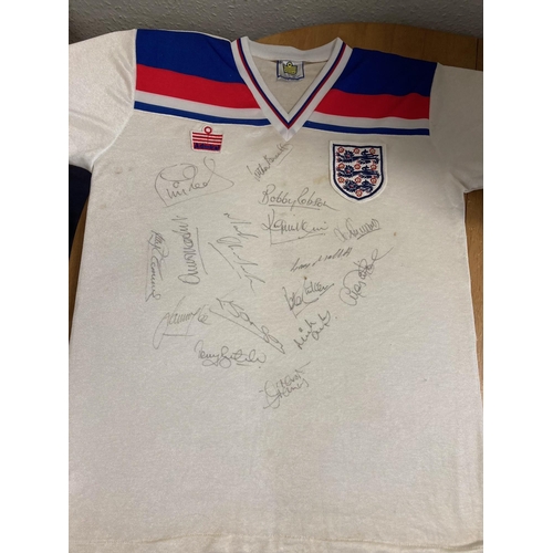 552 - Football : Terry Butcher England shirt No. 6 match worn England V Luxembourg 1982 Euro qualifier - s... 