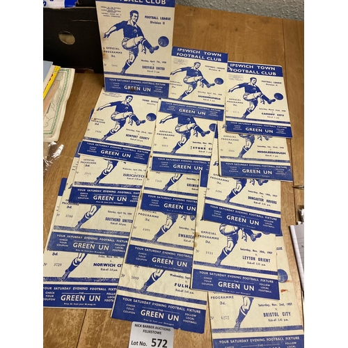 572 - Football : Ipswich Town programmes 1956-58 homes - good cond (14)