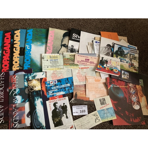 169 - Records : Ephemera collection of Simple Minds, U2 and other items inc U2 Propaganda mag, Oasis flyer... 