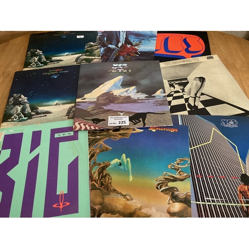 225 - Records : YES 16 Albums all look to be in great condition