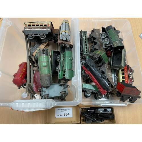 364 - Diecast : Large lot of 'o' gauge, locomotives, carriages, wagons in varying conditions