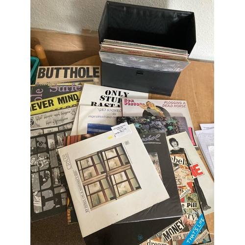 80k - Records : 35+ Punk Albums inc Sex Pistols, Damned, Crass etc good collection