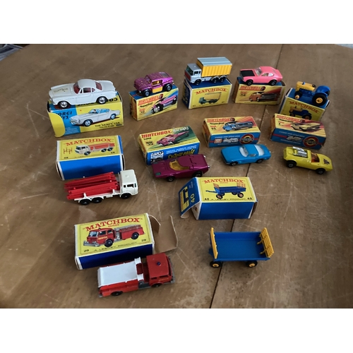 395 - Diecast : Collection of Dinky, Corgi, Matchbox etc - nice items