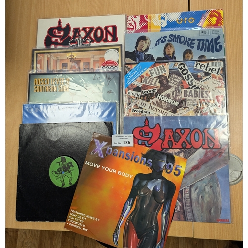 136 - Records: Mixed collection of 12