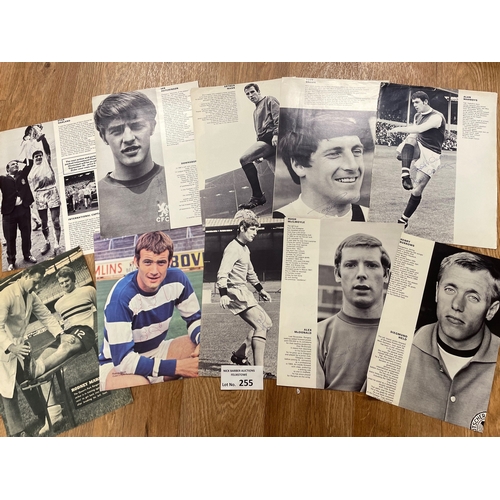 255 - Sports Memorabilia; Football: Football signed magazine pages, many different clubs and players; (60+... 