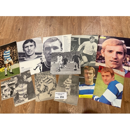 255 - Sports Memorabilia; Football: Football signed magazine pages, many different clubs and players; (60+... 