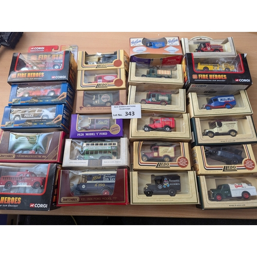 343 - Diecast: Large collection of Lledo Days Gone; all boxed; (75).