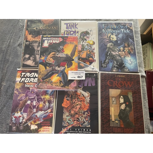 467 - Comics: Large collection of comics, including DC Comics, Marvel, Titan Books, Batman and others (see... 