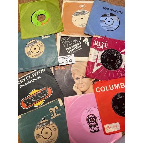 132 - Records: Box of 200+ 1960s 7