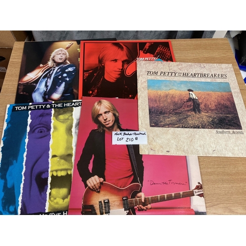 210b - Records: Assortment of 6x Tom Petty albums, in Excellent conditions.