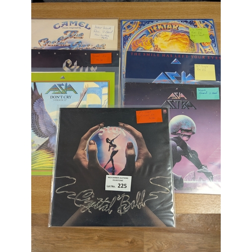 225 - Records: Assortment of Prog LPs and 12