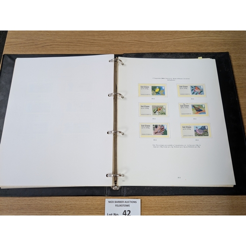 42 - Stamps: GB SG volume 3a including definitives, post/go, postage dues etc.; QV onwards, FV approx £40... 