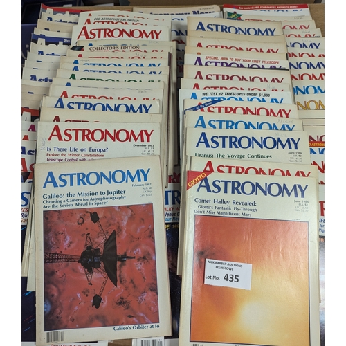 435 - Magazines: Large collection of Astronomy Now magazines, late 1980s-early 1990s, generally Good; (100... 