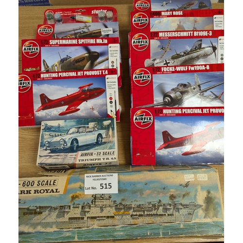 515 - Diecast: Assortment of Airfix vehicles (planes, ship and car); boxed; not checked for completeness; ... 